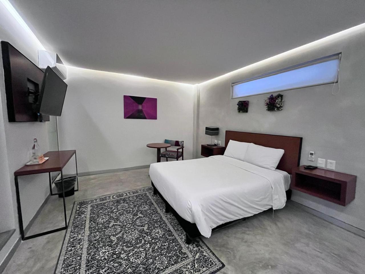 Urban 101 Hotel 3*